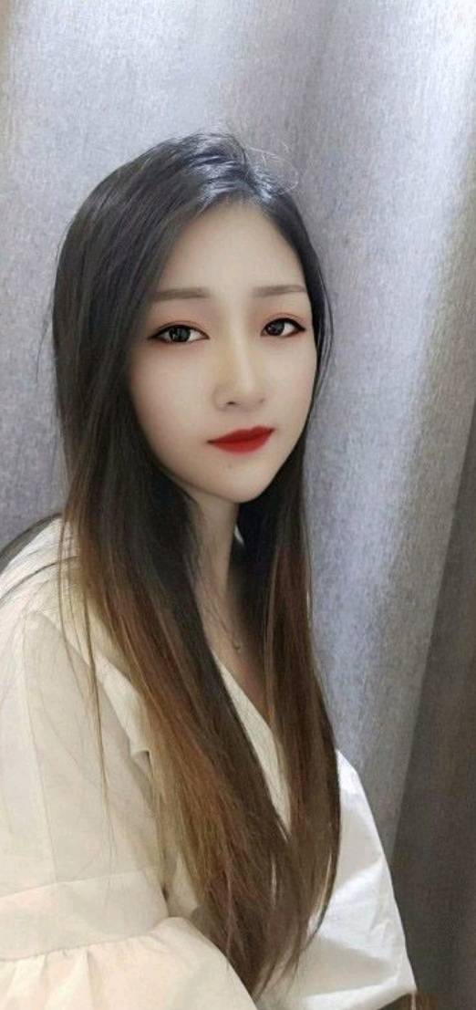 漂亮的嫩妹兼职