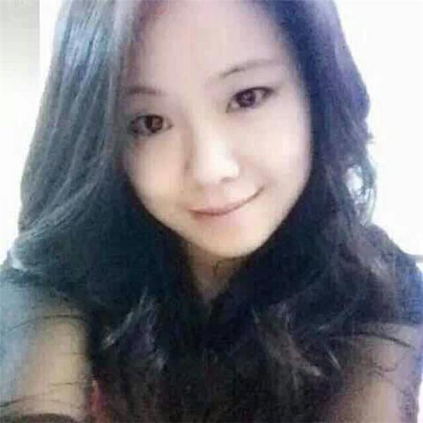 找个丰满大胸圆润 最后射嘴里了